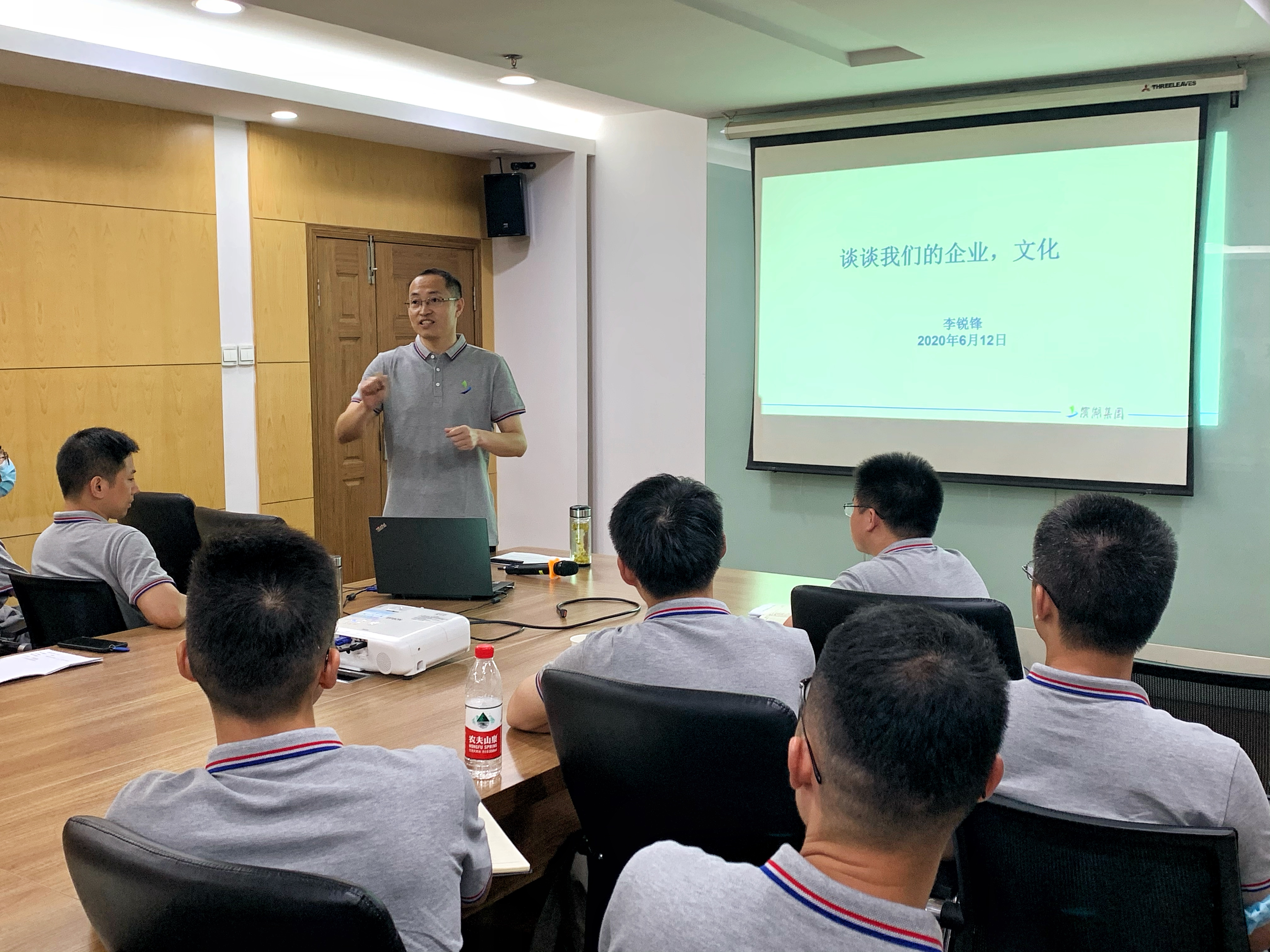 九游會老哥必備的交流社區_論壇帖吧