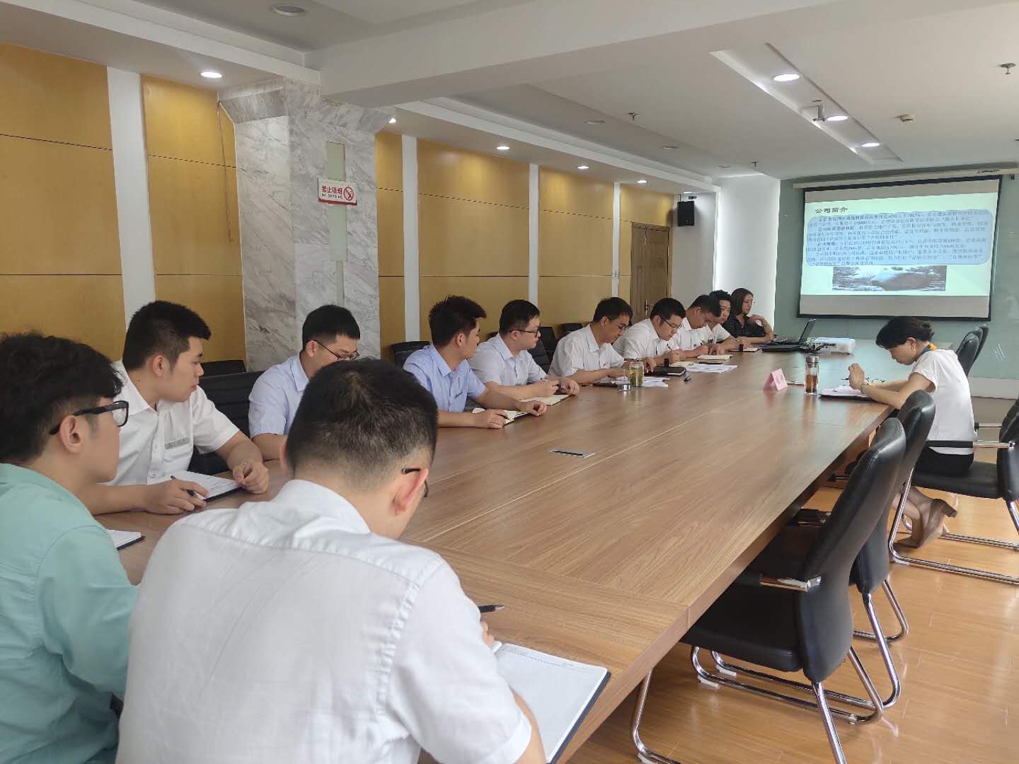 九游會(huì)老哥必備的交流社區(qū)_論壇帖吧