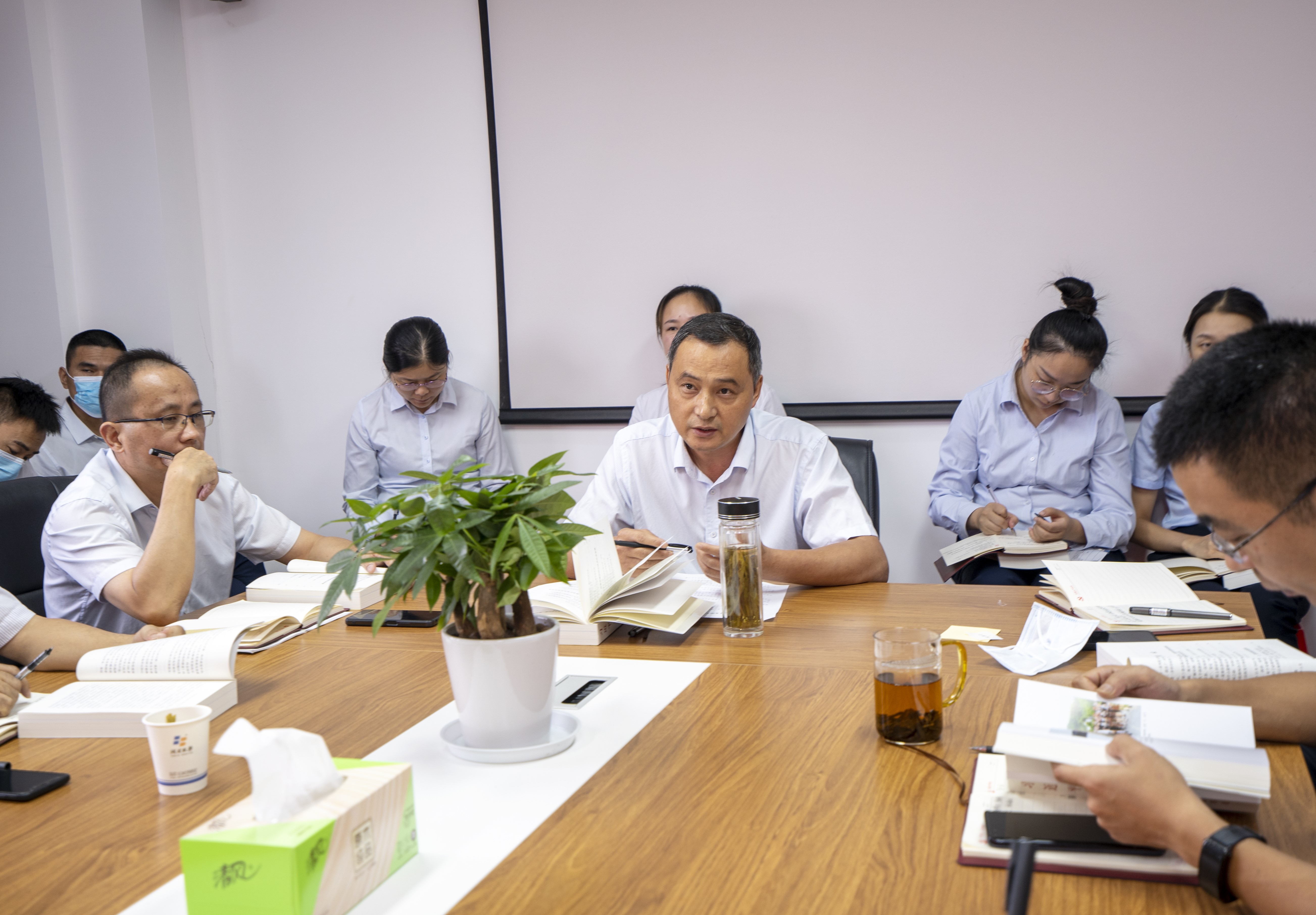 九游會老哥必備的交流社區(qū)_論壇帖吧