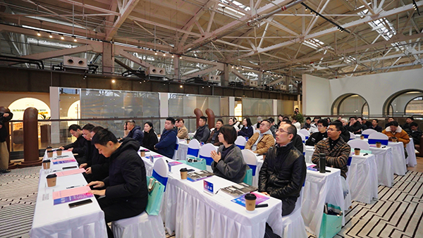 九游會(huì)老哥必備的交流社區(qū)_論壇帖吧